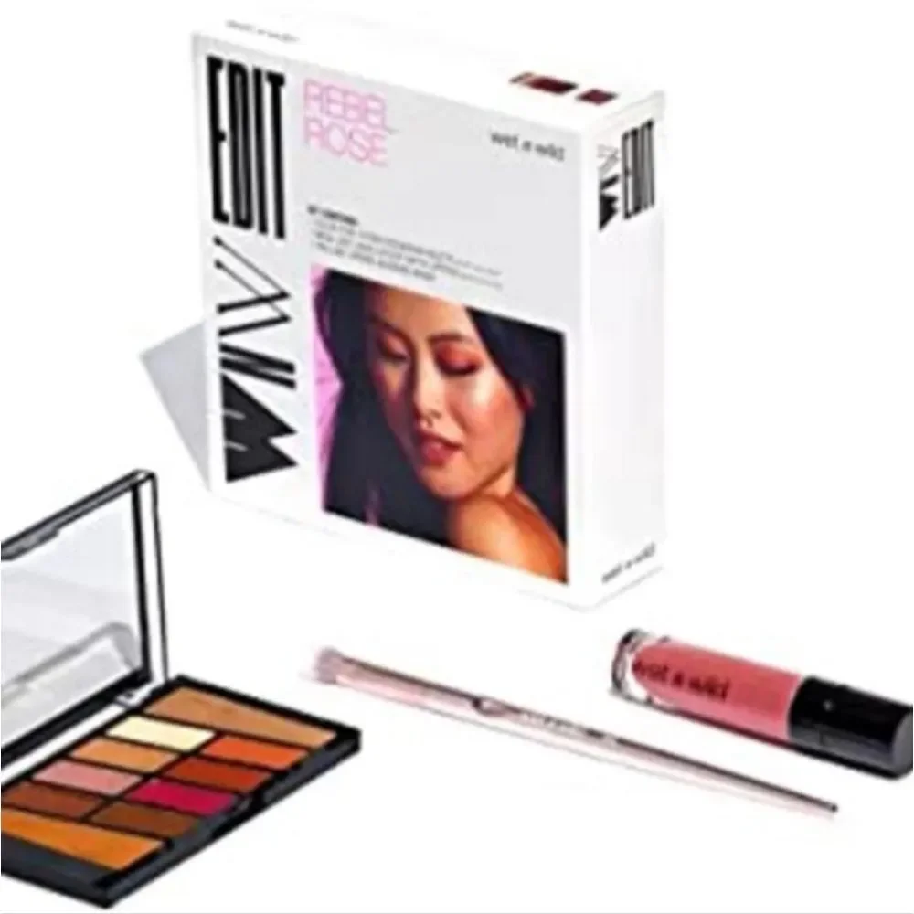 Wet-N-Wild Edit‎ Rebel Rose Eyeshadow, Brush & Lipstick Kit